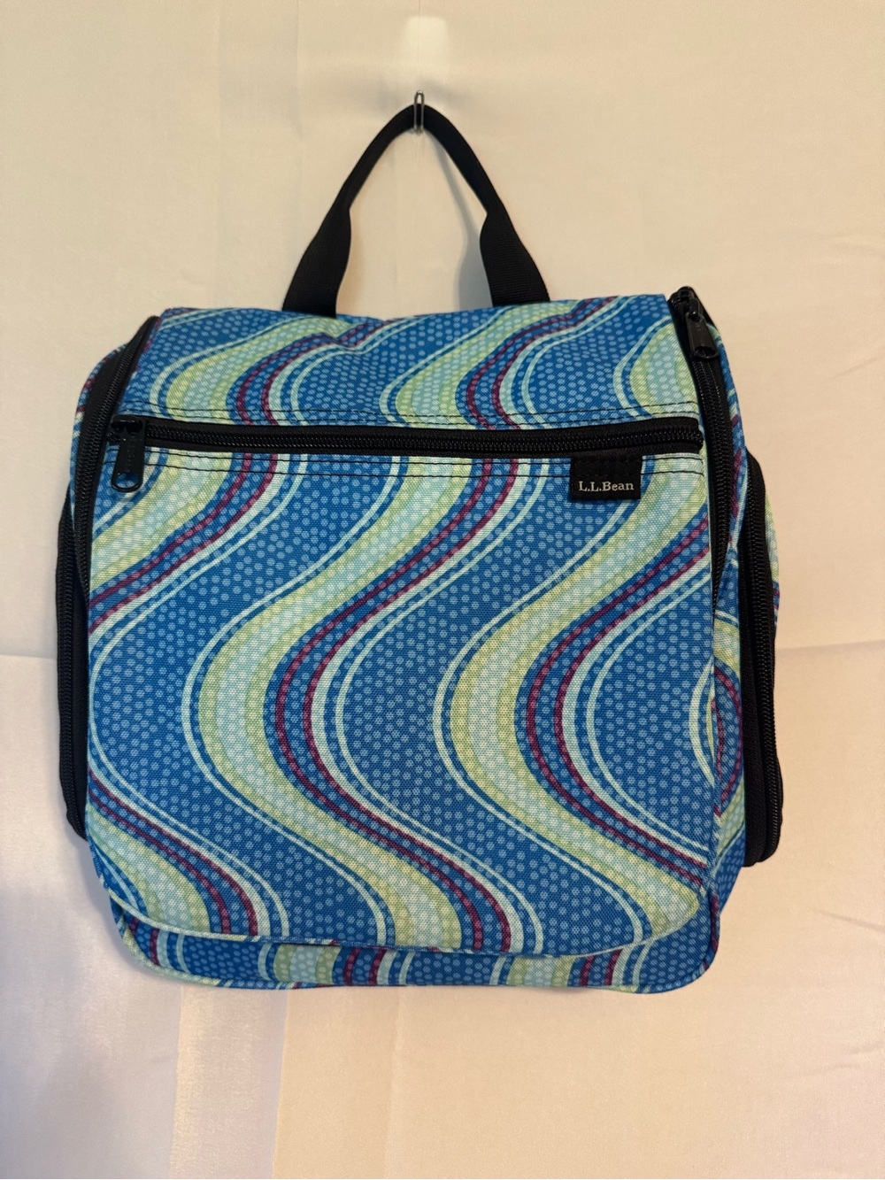 L.L. Bean Blue and Aqua Wave Toiletry Bag
